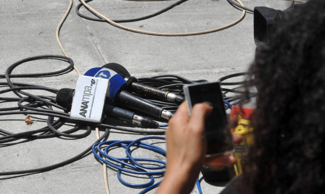 Απεργούν οι δημοσιογράφοι την Τρίτη (27/11)