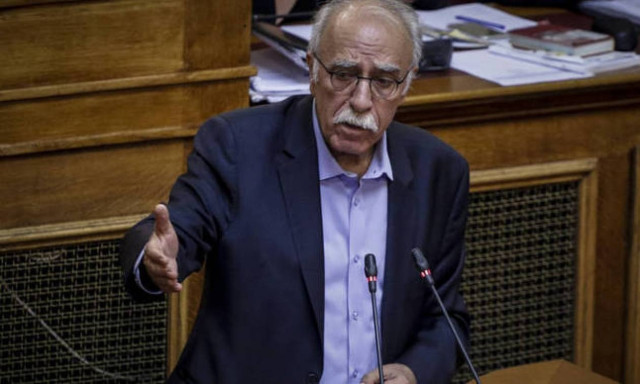 Refugee flows to the Greek islands and Evros reduced, Vitsas says