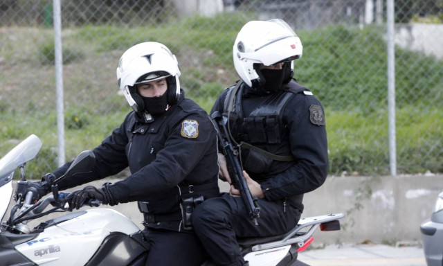 Members of migrants trafficking ring arrested; nine still sought