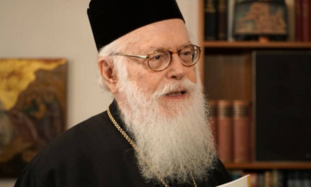 Ουκρανικό: Στη δημοσιότητα οι επιστολές - καταπέλτης του Αλβανίας Αναστασίου στον Πατριάρχη Μόσχας