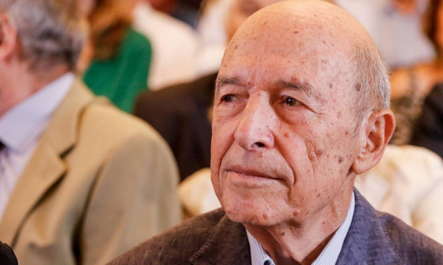 Κώστας Σημίτης: Επικίνδυνο ο δημόσιος βίος να σύρεται στο βούρκο της συκοφαντίας