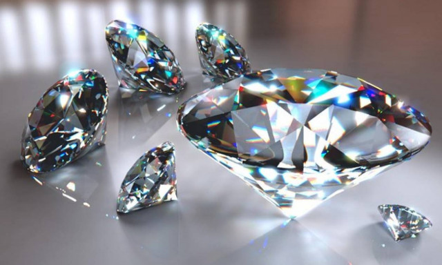 Ρόδος: Στο σκαμνί ο «αρχηγός» και μέλη της διεθνούς συμμορίας «Ροζ Πάνθηρες»