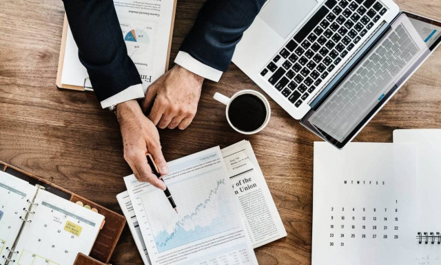 EU Commission report: Greek NPLs rate dropping, e-auctions paying off