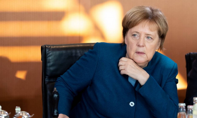Γερμανία: Διαψεύδονται τα σενάρια περί εγκληματικής ενέργειας στο αεροπλάνο της Μέρκελ