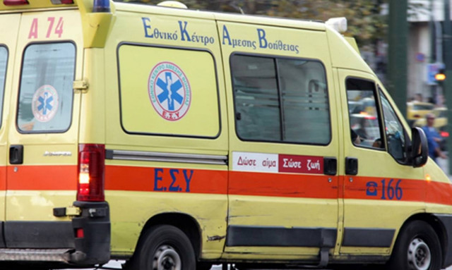 Συναγερμός στην Λάρισα: Γυναίκα έπεσε σε βόθρο