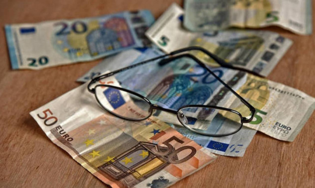 Έως τις 11 Δεκεμβρίου η ψήφιση της ρύθμισης για τη μη περικοπή των συντάξεων