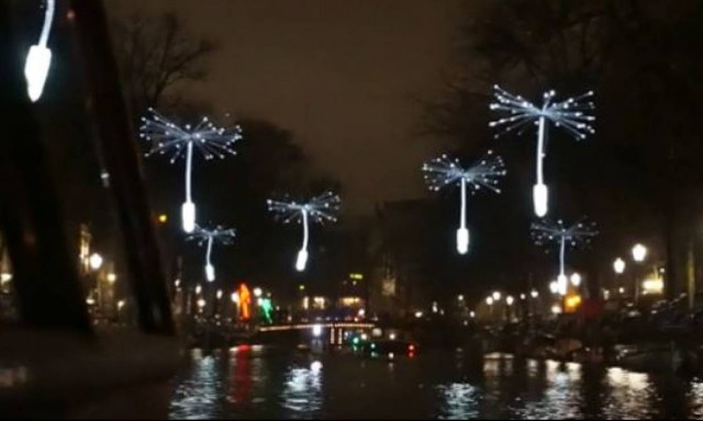 Μοναδικές εικόνες από το Φεστιβάλ Φωτός 2018 στο Άμστερνταμ (vid)