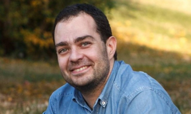 Τα άλογα τα σκοτώνουμε όταν γεράσουν