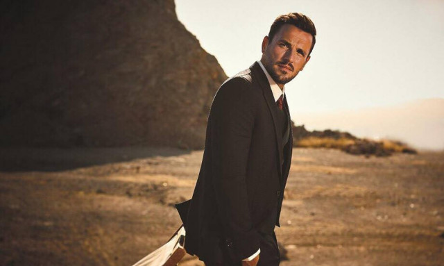 «Ερωτευμένος»: Η συλλεκτική ατζέντα του Νίκου Βέρτη στην κυκλοφορία του album του