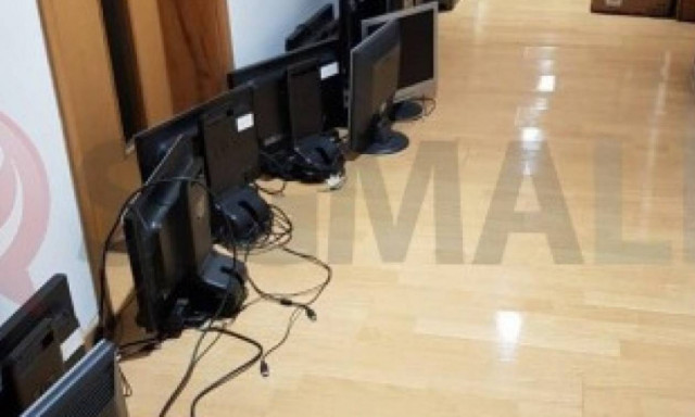 Kαιρός: Πλημμύρισε η Βουλή στην Κύπρο (pics+vid)