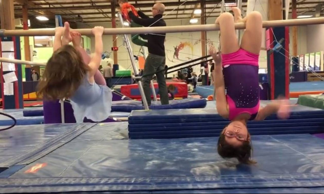 Παιδιά κι αθλητισμός: Αξιαγάπητες στιγμές (vid)