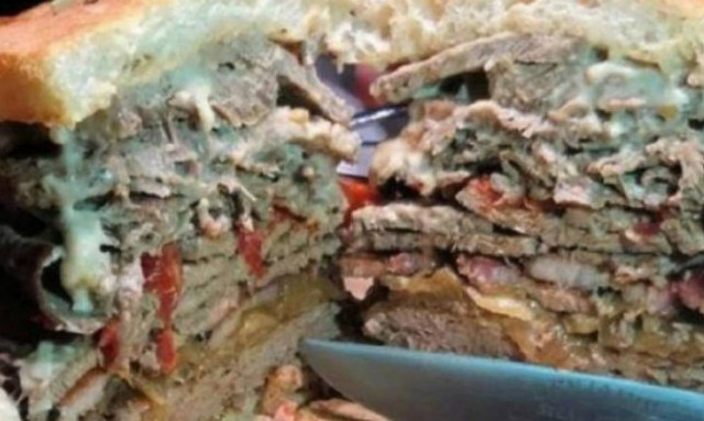 Το απόλυτο σάντουιτς: Κοστίζει 330 ευρώ και χρειάζεται 72 ώρες προετοιμασίας