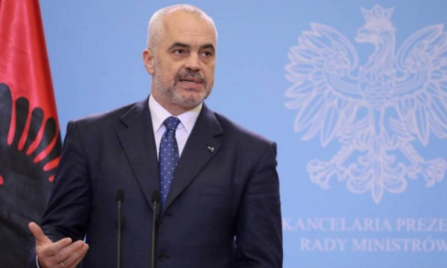 Ανθελληνικό παραλήρημα από τα Τίρανα: «Οι Έλληνες σκοτώνουν Αλβανούς»