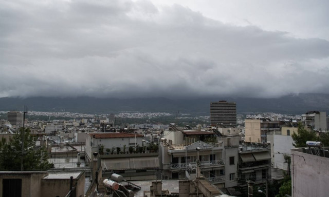Καιρός: Άνοδος της θερμοκρασίας το Σάββατο (8/12) - Πού θα βρέξει