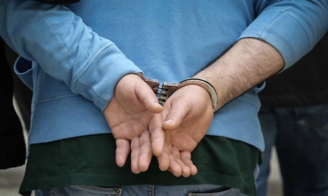 Κρήτη: Το πιστόλι και τα φυσίγγια τον οδήγησαν στα κρατητήρια