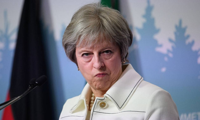 Έτοιμοι να «τινάξουν» το Brexit στον αέρα: Πρόταση μομφής κατά της Μέι υπογράφουν τέσσερις ηγέτες