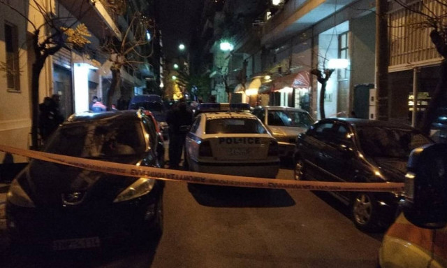 Ένας νεκρός από πυροβολισμούς στην Ομόνοια