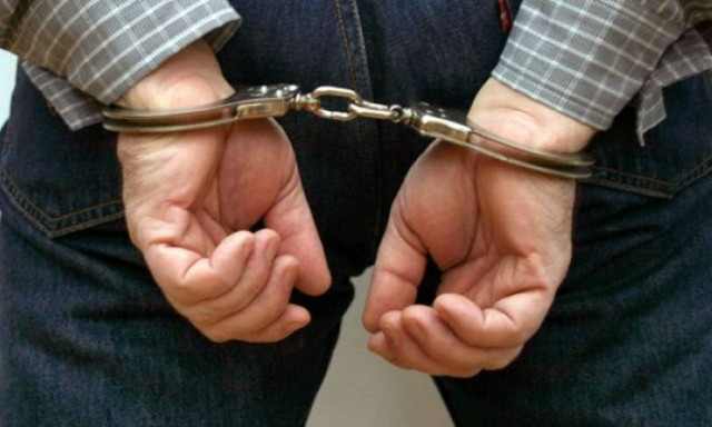 Αυτός είναι ο ψυχολόγος που εξαπατούσε πολίτες - Ξεπερνά τις 30.000 ευρώ η λεία του (pics)