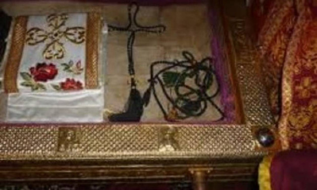 Ο Χιτώνας της Παναγίας και η ιστορία του!