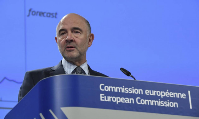 Κυβερνητικές πηγές: Δυσαρέσκεια Μοσκοβισί για τα περί «ανταλλαγής» Μητσοτάκη