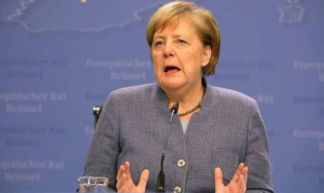 «Κόκκαλο» οι δημοσιογράφοι με την απάντηση της Μέρκελ για το Brexit