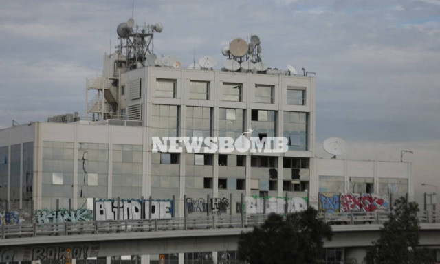National press federation condemns Kathimerini, Skai TV bomb attack