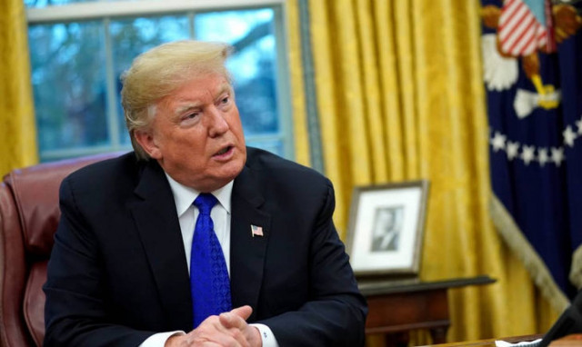 Ο Τραμπ έτοιμος για όλα συγκροτεί διαστημικό στρατό