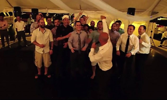 Οι πιο αστείες στιγμές σε γάμους (vid)