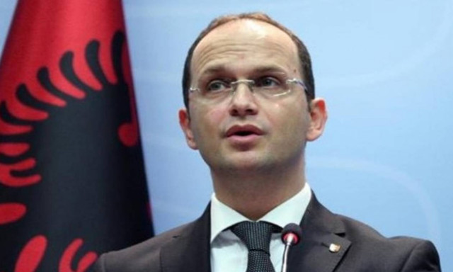 Αλβανός ΥΠΕΞ: Γκρεμίζουμε σπίτια κρατικά κι όχι Ελλήνων ομογενών