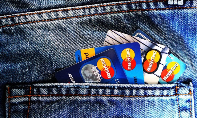 Χριστουγεννιάτικη λοταρία αποδείξεων: Δείτε πότε κληρώνει τον Δεκέμβριο