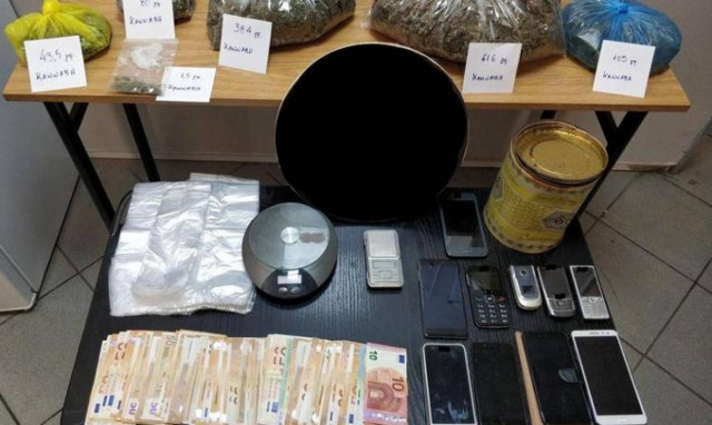 Χαλκίδα: Είχαν στήσει οικογενειακή… μπίζνα με ναρκωτικά!