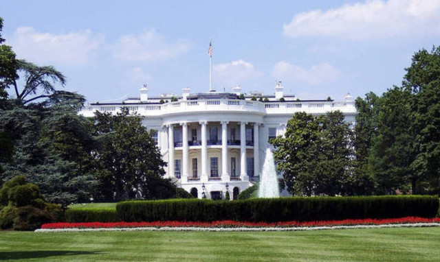 «Παραλύει» ο κρατικός μηχανισμός των ΗΠΑ: «Λουκέτο» στην κυβέρνηση