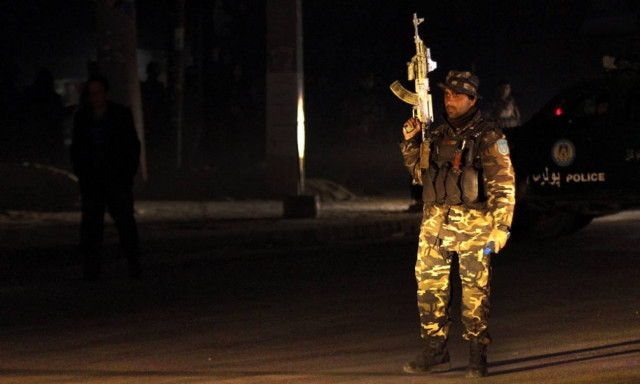 Αφγανιστάν: Ένοπλοι άνοιξαν πυρ σε κυβερνητικό κτήριο - Τουλάχιστον 30 νεκροί