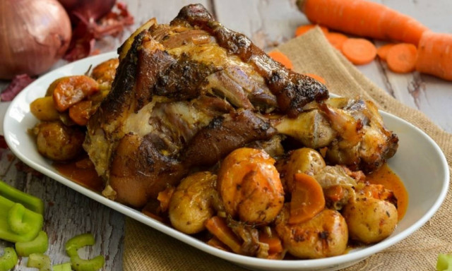 Η συνταγή της ημέρας: Κότσι χοιρινό