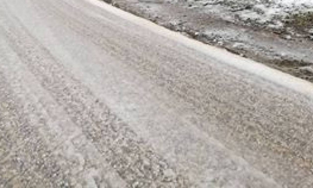 Κακοκαιρία: Χιόνια, παγετός και τσουχτερό κρύο στην Εύβοια