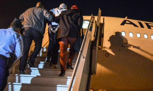 Γαλλία: Η Charlie Hebdo χαιρέτισε τη σύλληψη του τζιχαντιστή Πίτερ Σερίφ