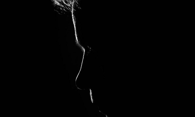 Συναγερμός για μαυροφορεμένο άνδρα στην Πάτρα