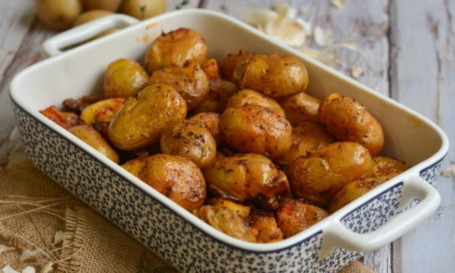 Γρήγορη συνταγή για baby πατάτες φούρνου