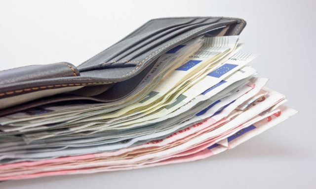 Προσοχή: Νέα ρύθμιση το 2019 για οφειλές προς ασφαλιστικά ταμεία (vid)