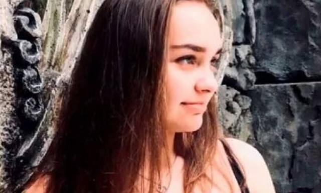 ΣΟΚ: Μαχαίρωσε τη φίλη του 30 φορές επειδή τον χώρισε για να αφοσιωθεί στο όνειρό της