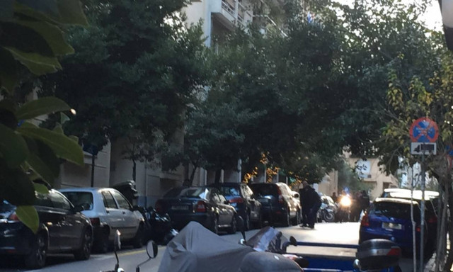 Έκρηξη Κολωνάκι: Δείτε φωτογραφίες από το σημείο