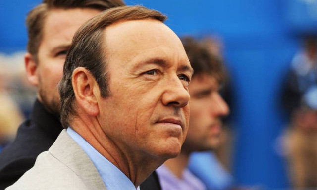 Η απάντηση του Κέβιν Σπέισι για το βίντεο με τον 18χρονο