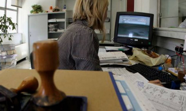 ΥΠΟΙΚ: Σχέδιο για περισσότερες δόσεις για φόρο εισοδήματος και ΕΝΦΙΑ