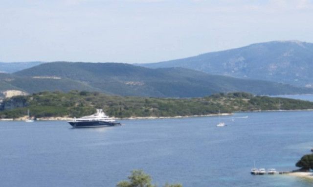 Ποιος μεγιστάνας θα αγοράσει νησάκι κοντά στον Σκορπιό;