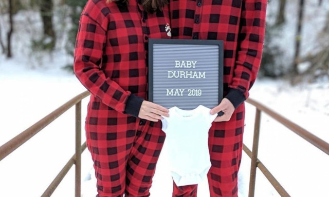 Περιμένουν μωρό το 2019 και δείτε πώς το ανακοίνωσαν! (pics)