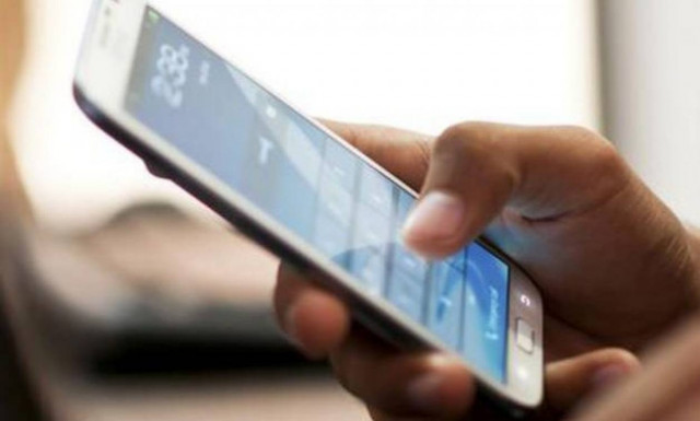 Αυτές είναι οι καλύτερες Πρωτοχρονιάτικες μαντινάδες! Πάρτε ιδέες για sms…