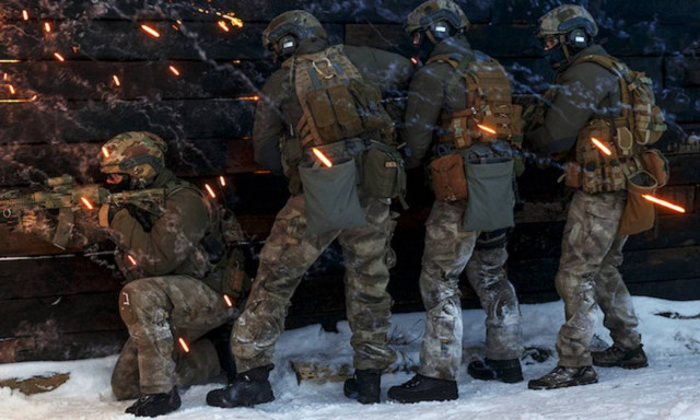 Διπλωματικό «θρίλερ» στη Μόσχα: Συνέλαβαν Αμερικανό με την κατηγορία της κατασκοπείας