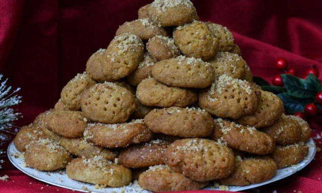 Η συνταγή της ημέρας: Μελομακάρονα