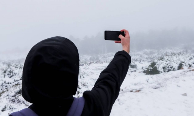 Καιρός «Ραφαήλ»: Πολικό ψύχος στη χώρα - Στα «λευκά» πολλές περιοχές - Πού θα «χτυπήσει» ο χιονιάς