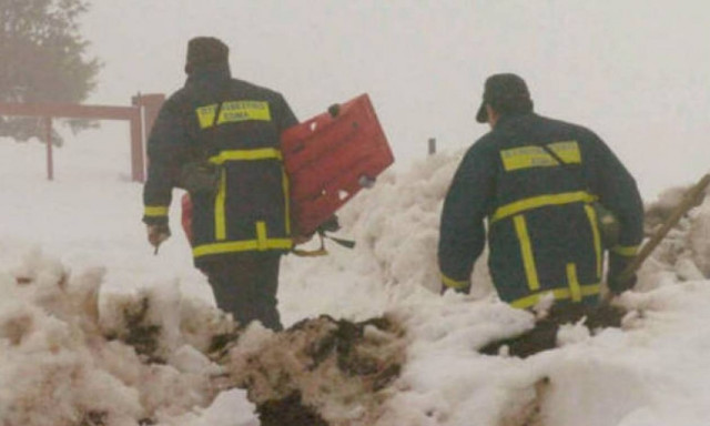 Καιρός: Eπιχείρηση διάσωσης βοσκού στη Φθιώτιδα